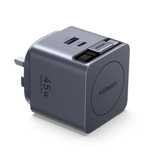 UGREEN 45W GaN USB-C Charger - 3-Port Fast Charging Adapter / X614-65822