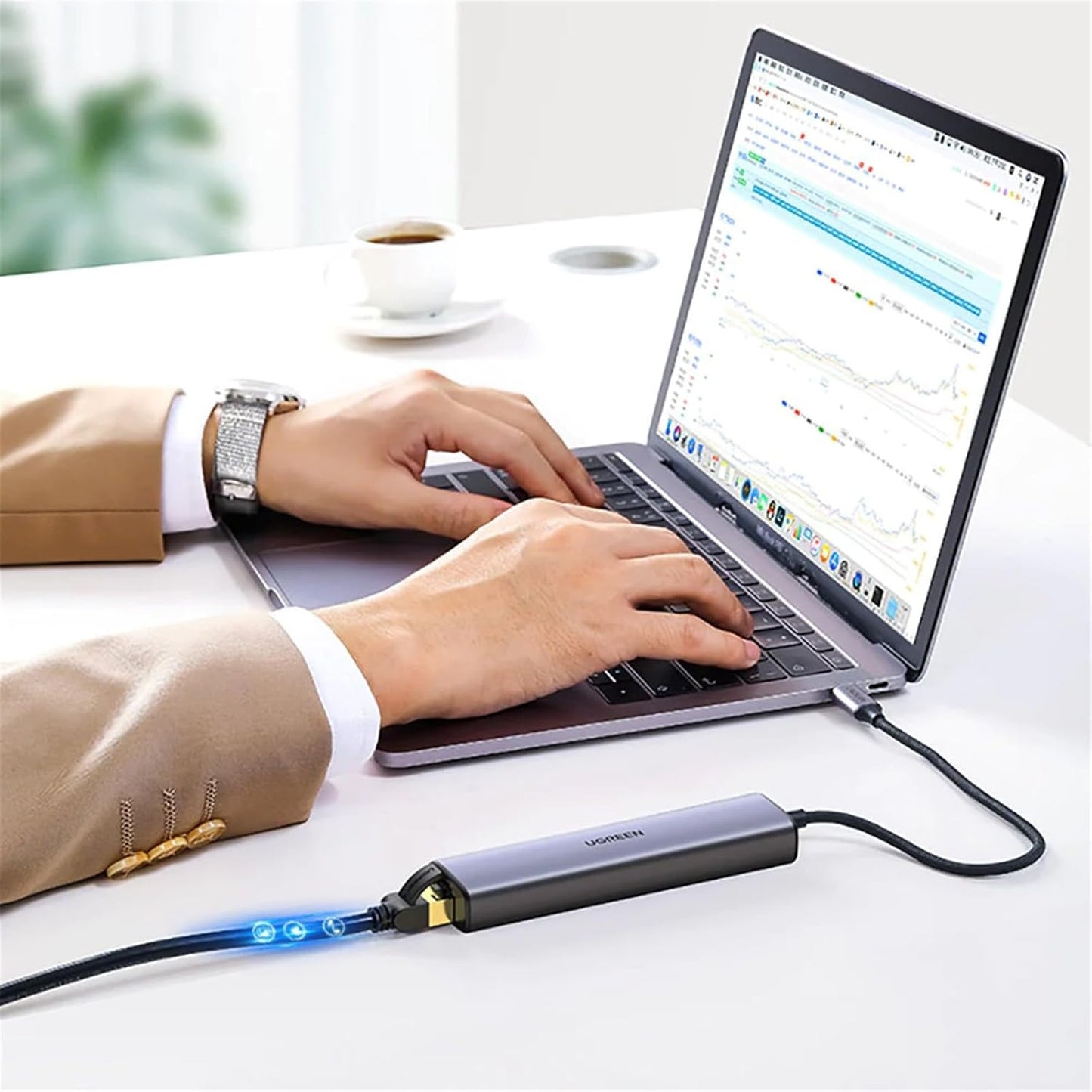 محول من USB-C إلى 3xUSB 3.0-5Gpbs+RJ45-(1000M) مع منفذ طاقة بي دي 100 واط  / 20932