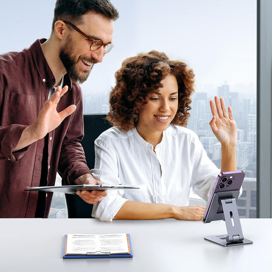 UGREEN Foldable Multi-Angle Phone Stand / 15608